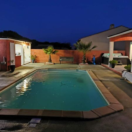 Villa Elegante A Carcassonne Avec Jardin Et Jacuzzi Екстериор снимка