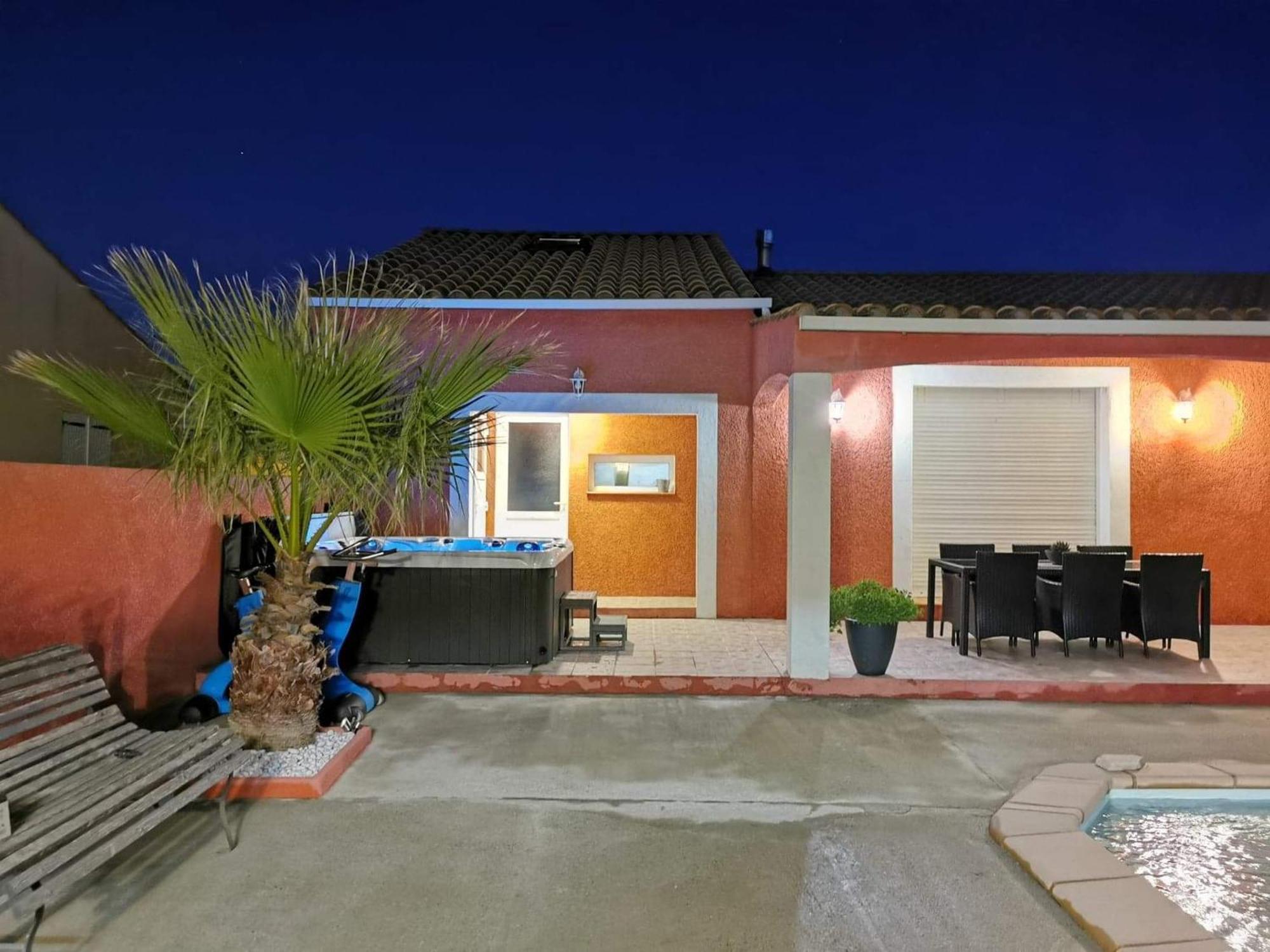 Villa Elegante A Carcassonne Avec Jardin Et Jacuzzi Екстериор снимка