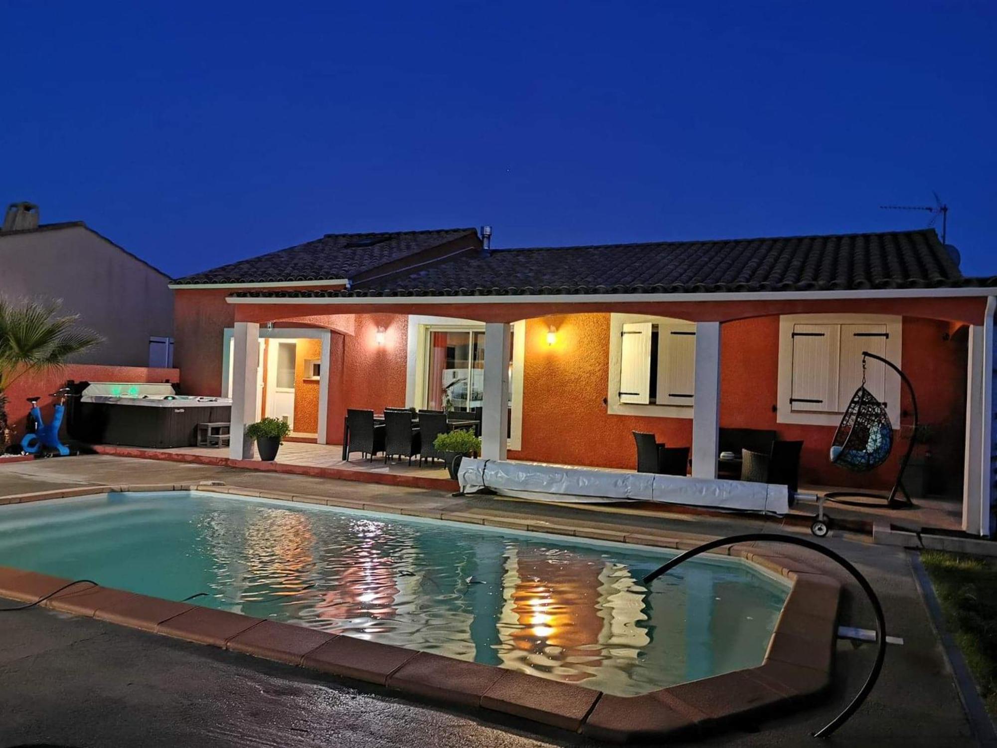 Villa Elegante A Carcassonne Avec Jardin Et Jacuzzi Екстериор снимка
