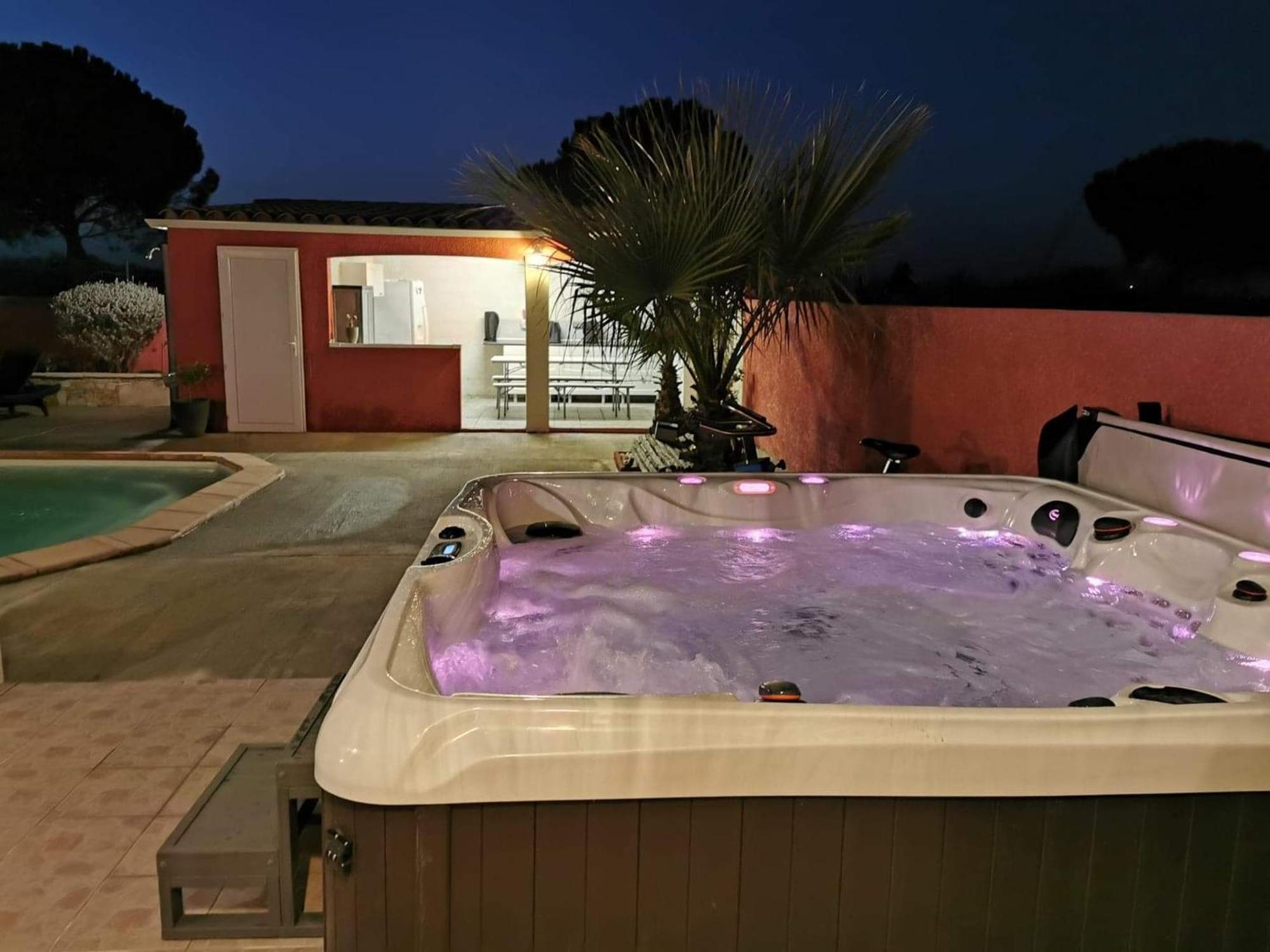 Villa Elegante A Carcassonne Avec Jardin Et Jacuzzi Екстериор снимка